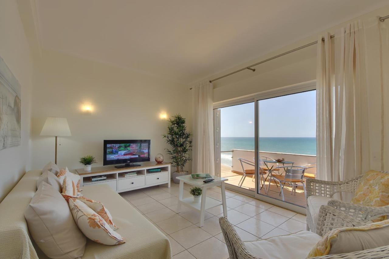 אלבופיירה Inn The Beach Apartments מראה חיצוני תמונה
