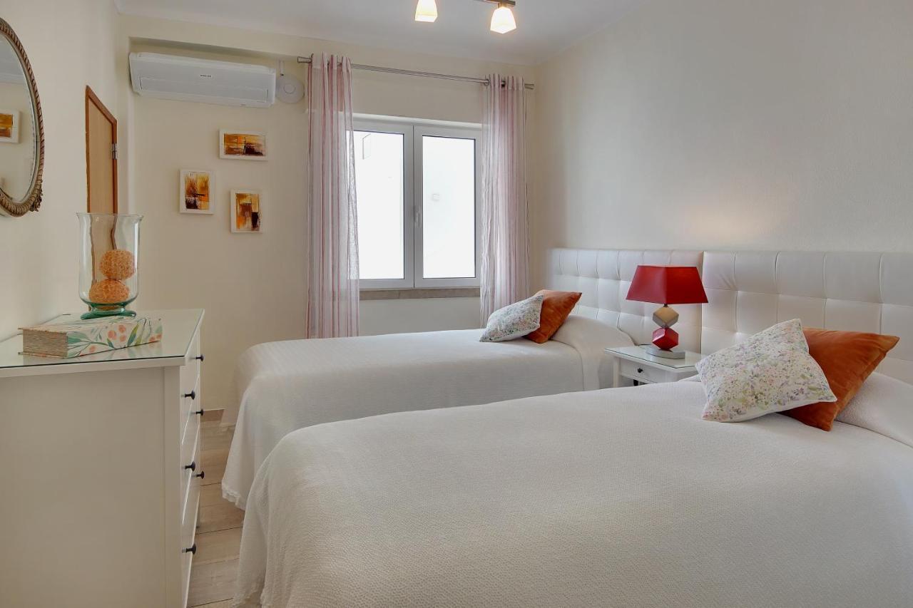 אלבופיירה Inn The Beach Apartments מראה חיצוני תמונה