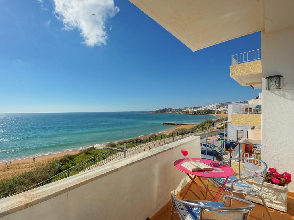 אלבופיירה Inn The Beach Apartments מראה חיצוני תמונה